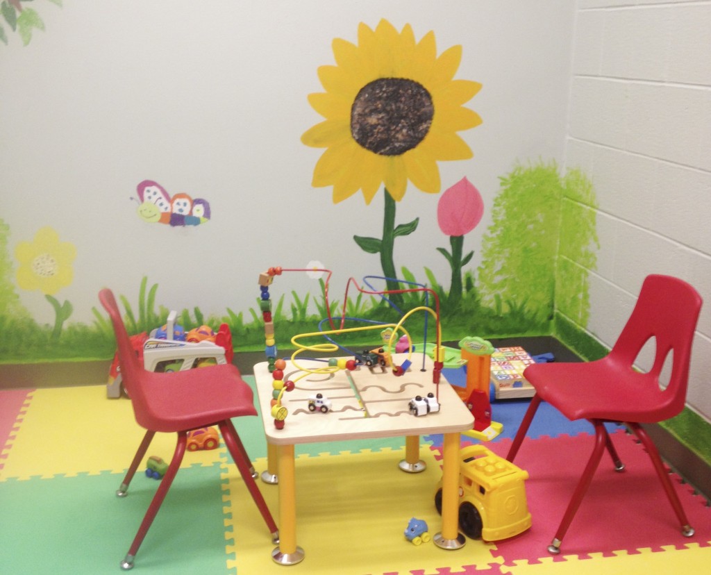 Menilik Bisnis Penjara Keluarga 3 A view inside the first detention center specifically for mothers recently arriving from Central America with children in Karnes City Texas