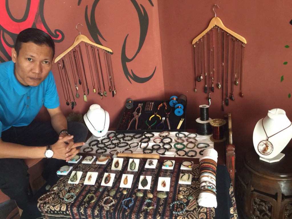 Akik Cantik Berbalut Tembaga 2 IMG-20151114-WA0054